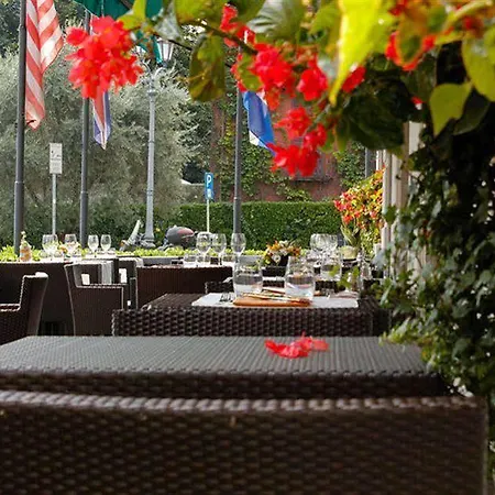 Отель Miralago 4*