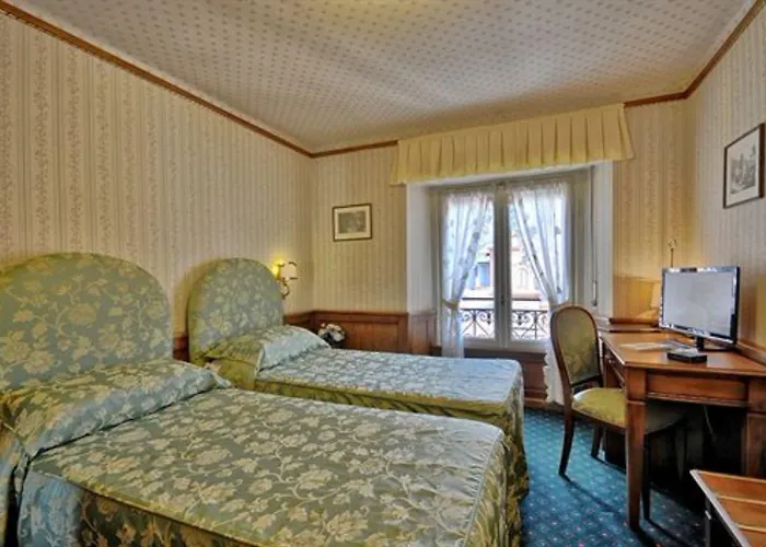 Отель Miralago 4*