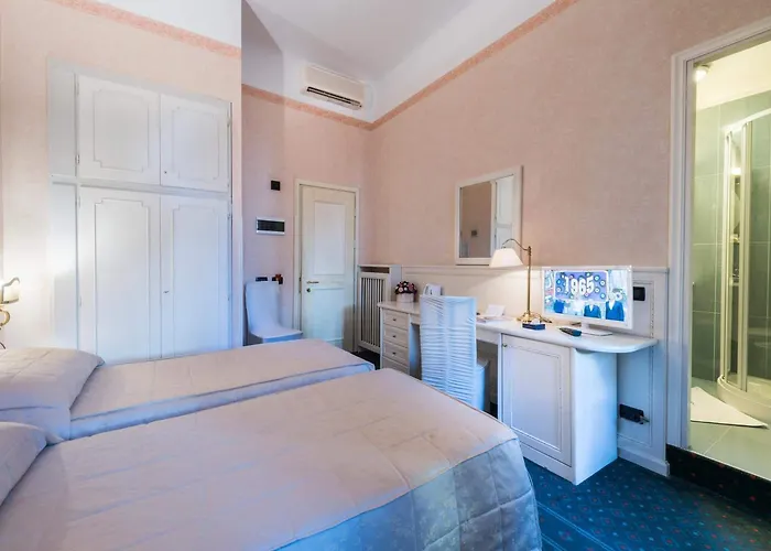 Отель Miralago 4*