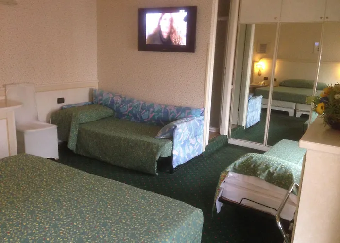 Miralago Luxury Apartments 4*